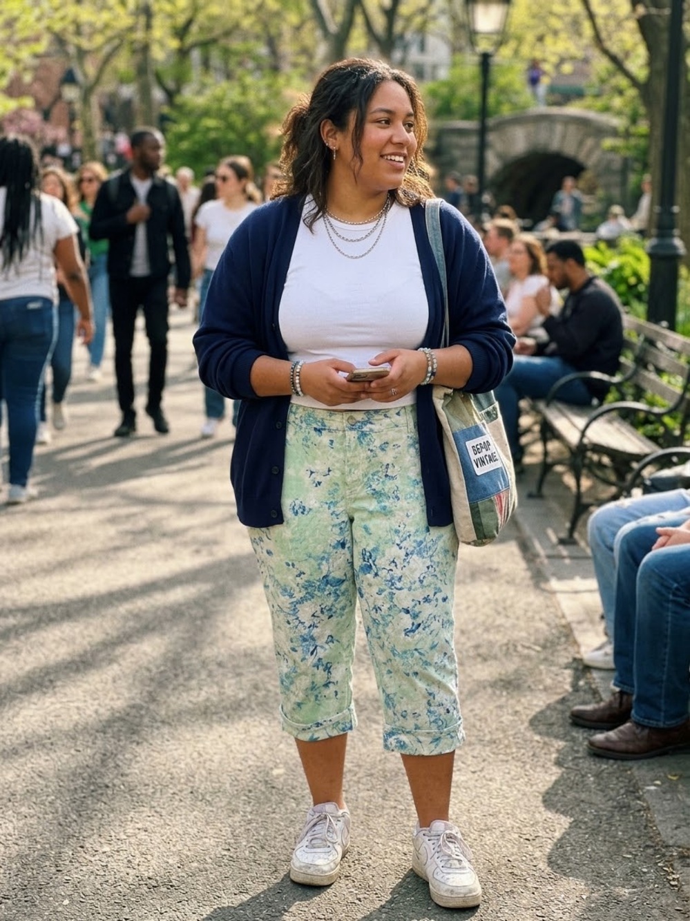 Bandolino Mint Green and Blue Floral Capris